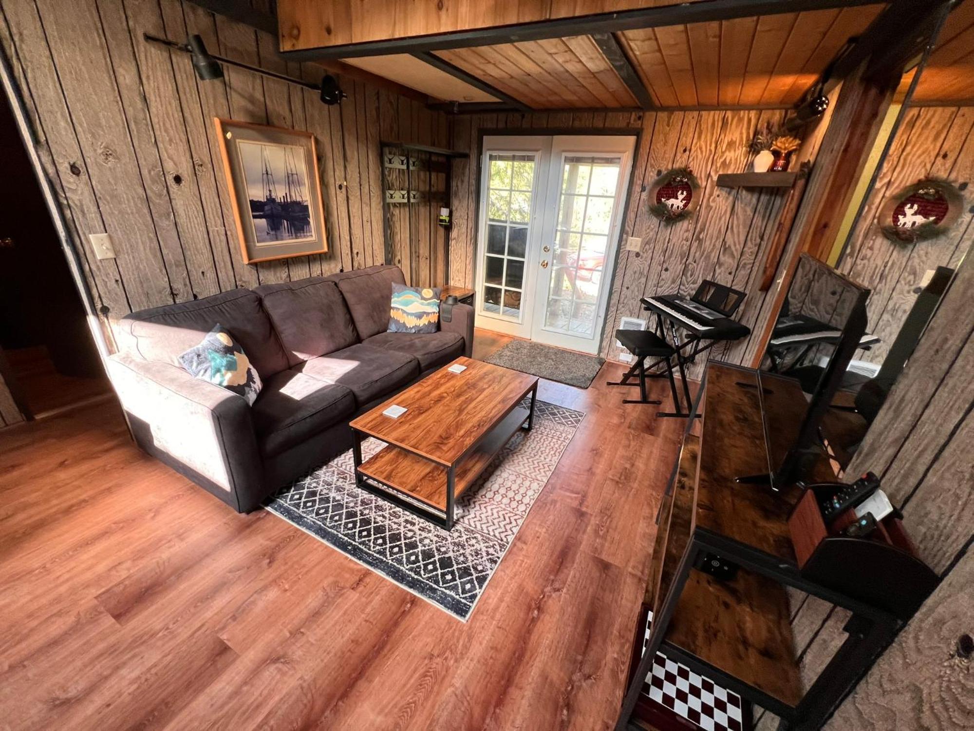 The Cabin In 팩우드 외부 사진